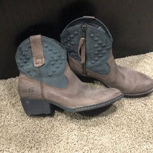 Born boots